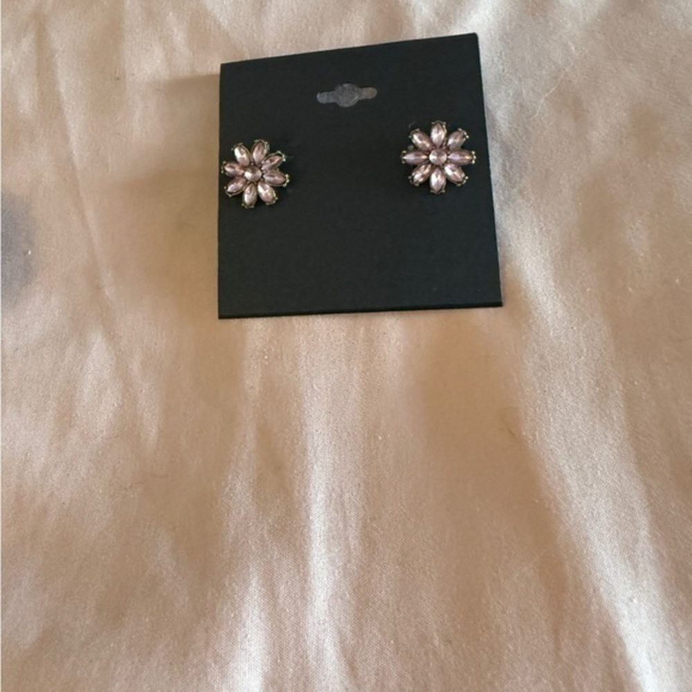 Pink Flower Stud Earrings NWT